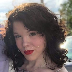 Meet your Posher, Anastasia